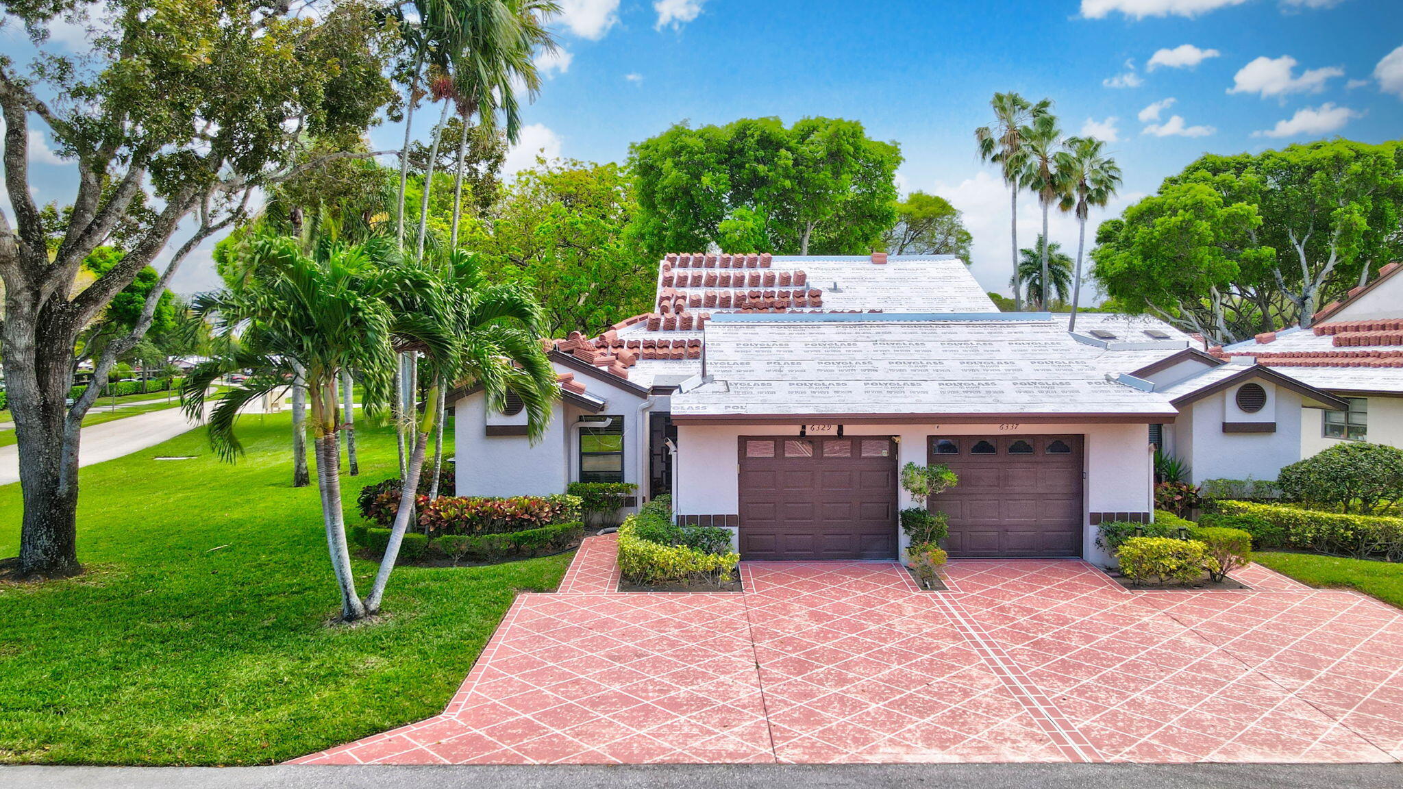 HUNTINGTON POINTE - Residential