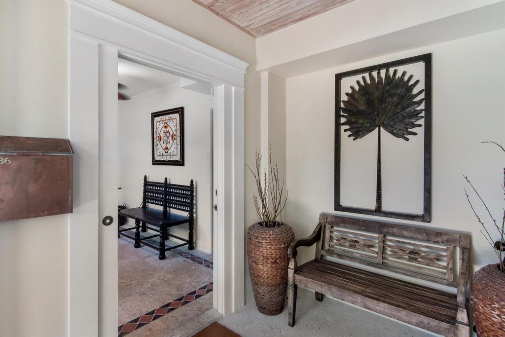 Photo of 136 Chilean Avenue, Palm Beach, FL 33480 (MLS # R11077285)