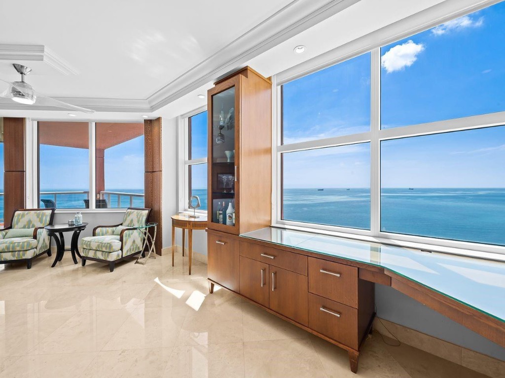 2110 N Ocean Boulevard 21B