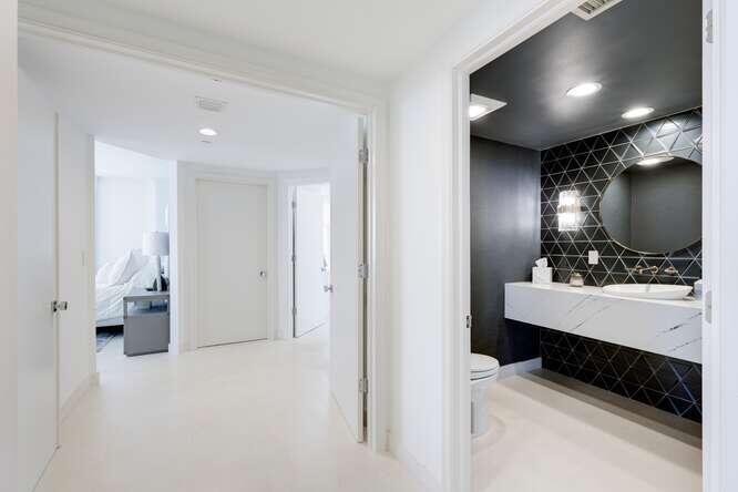 TOSCANA SOUTH CONDO - Residential