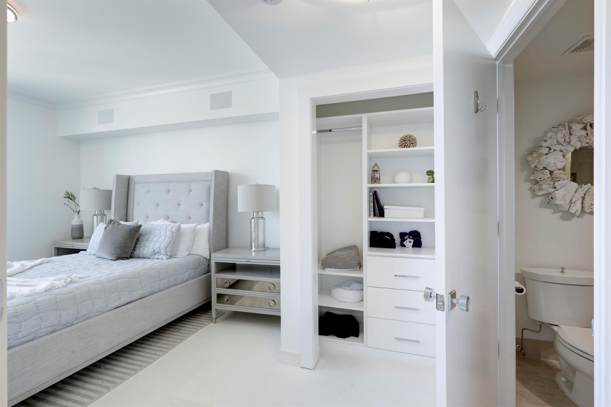 TOSCANA SOUTH CONDO - Residential