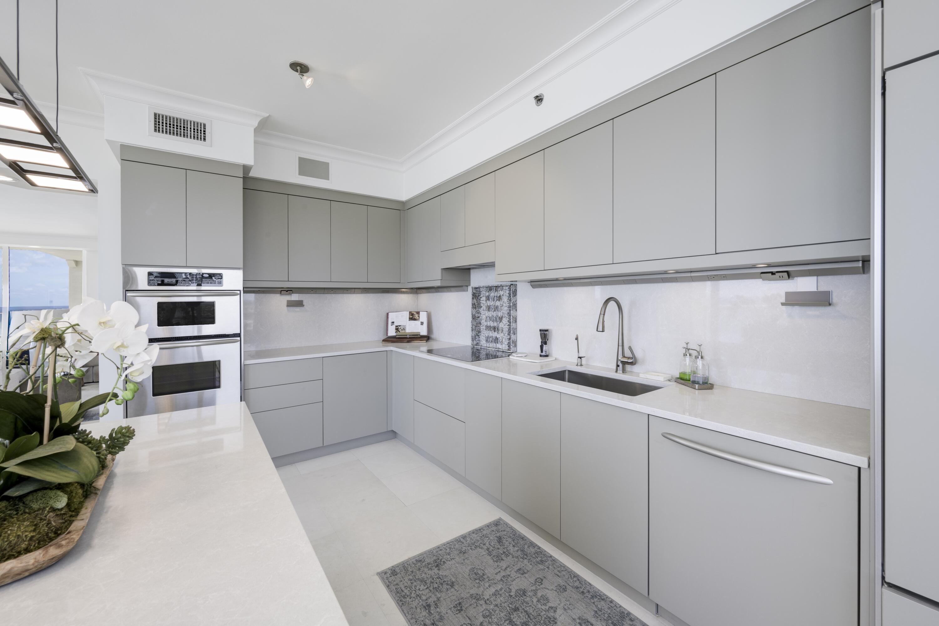 TOSCANA SOUTH CONDO - Residential