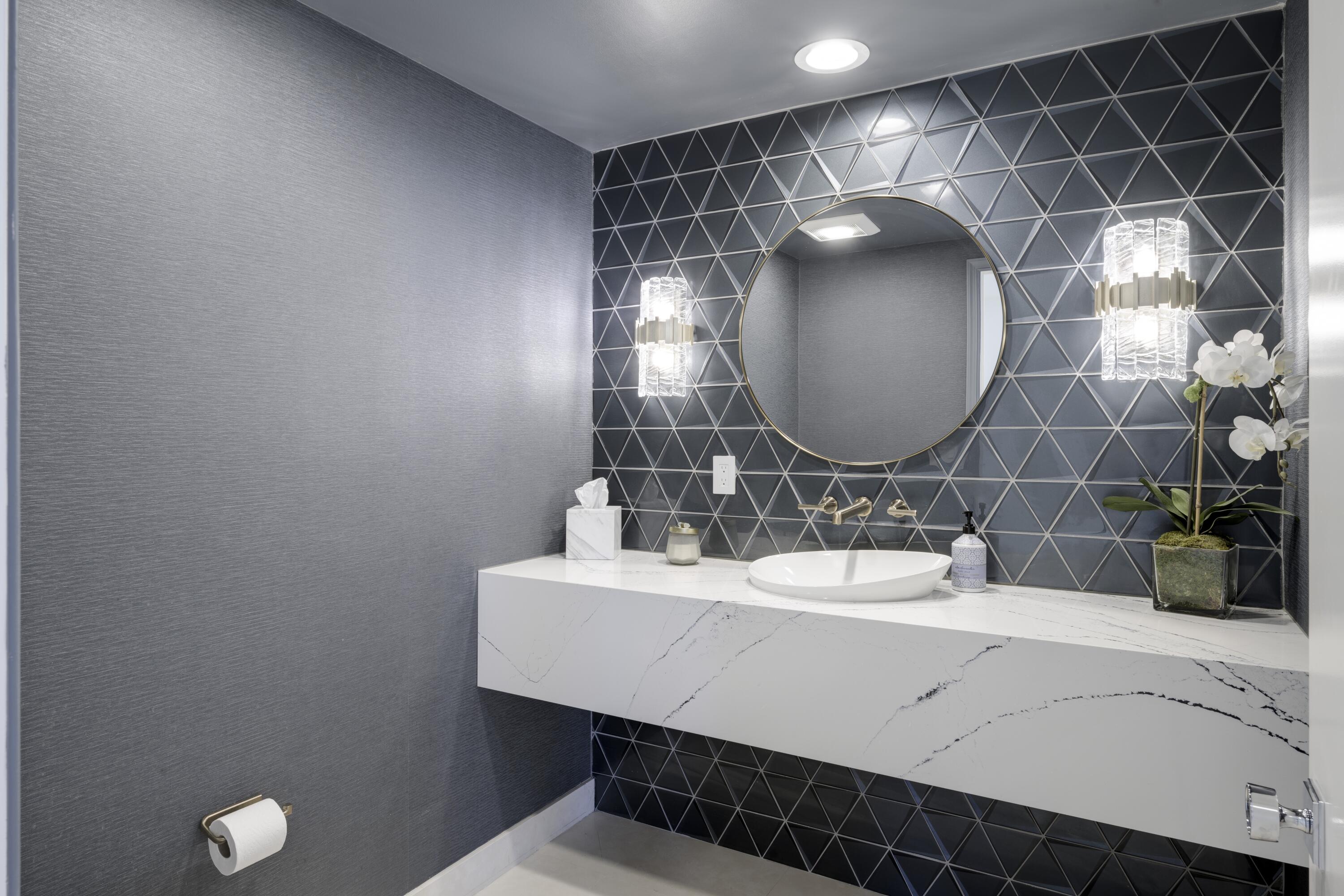 TOSCANA SOUTH CONDO - Residential