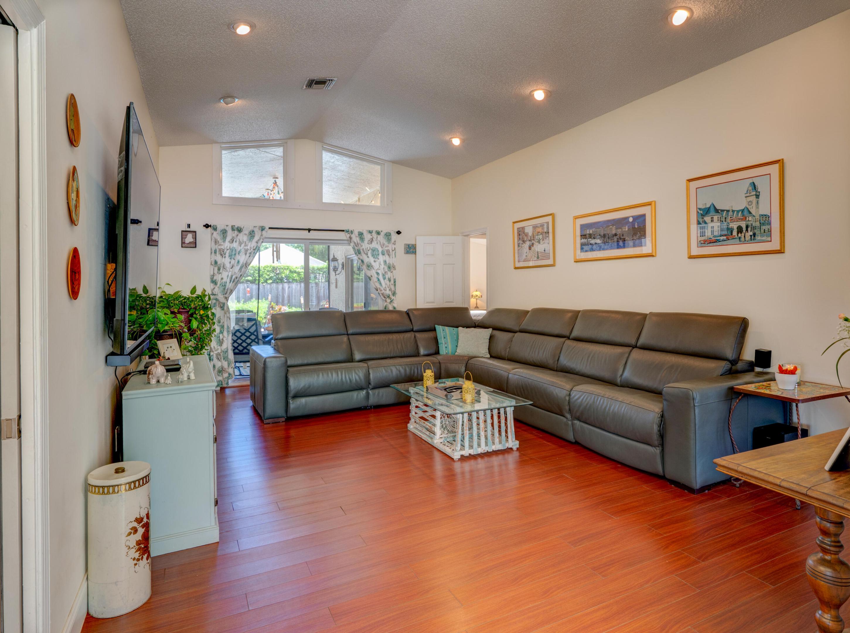 CIMARRON SEC TWO - Residential