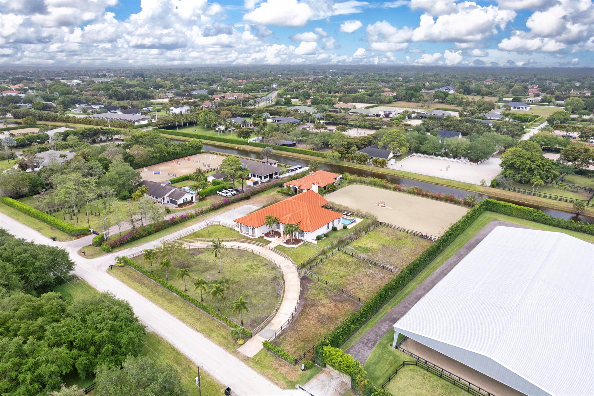 SADDLE TRAIL - Residential