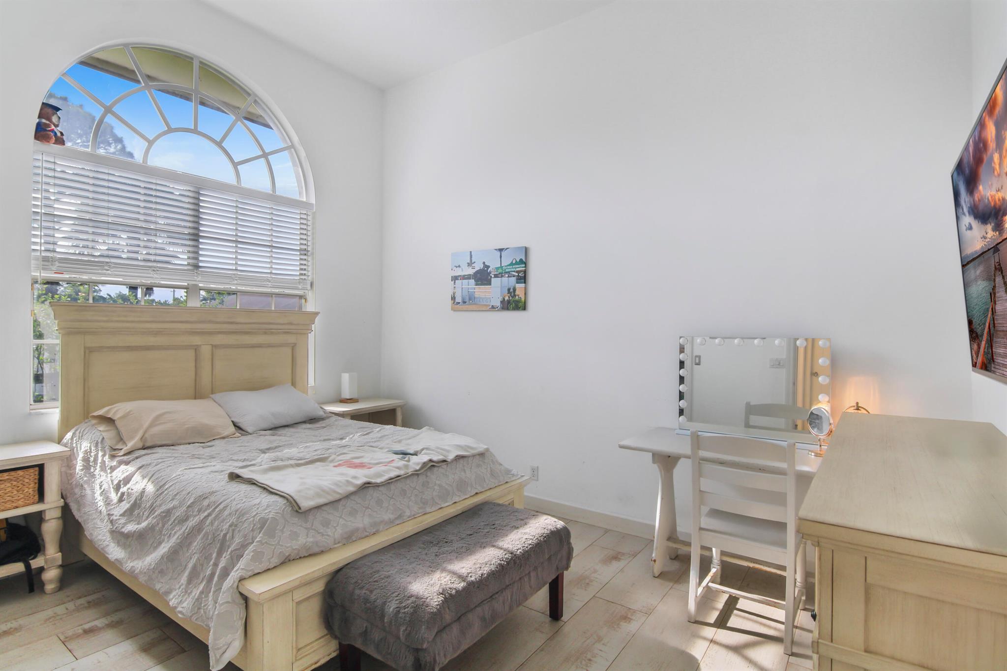 SADDLE TRAIL - Residential