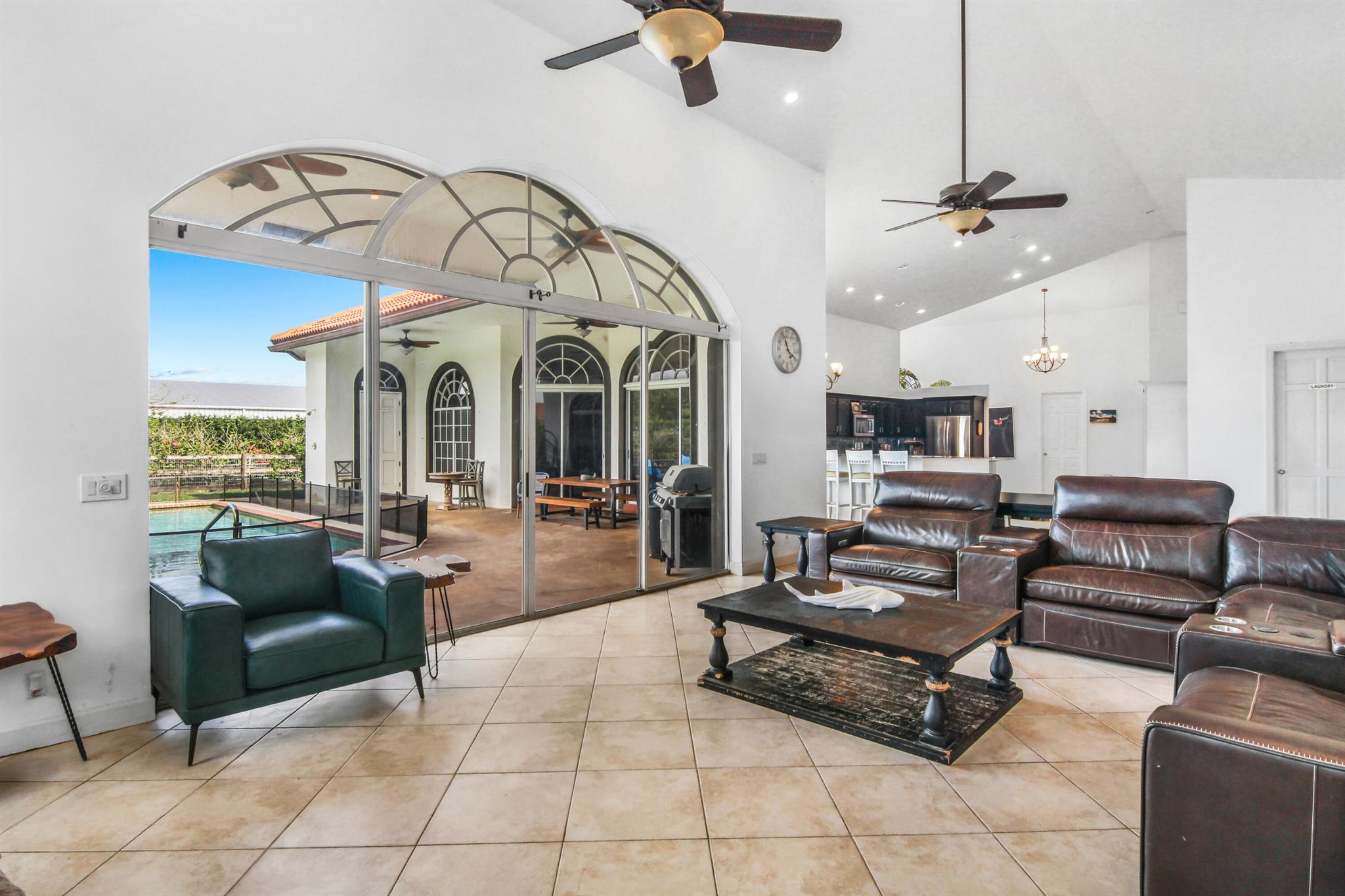 SADDLE TRAIL - Residential