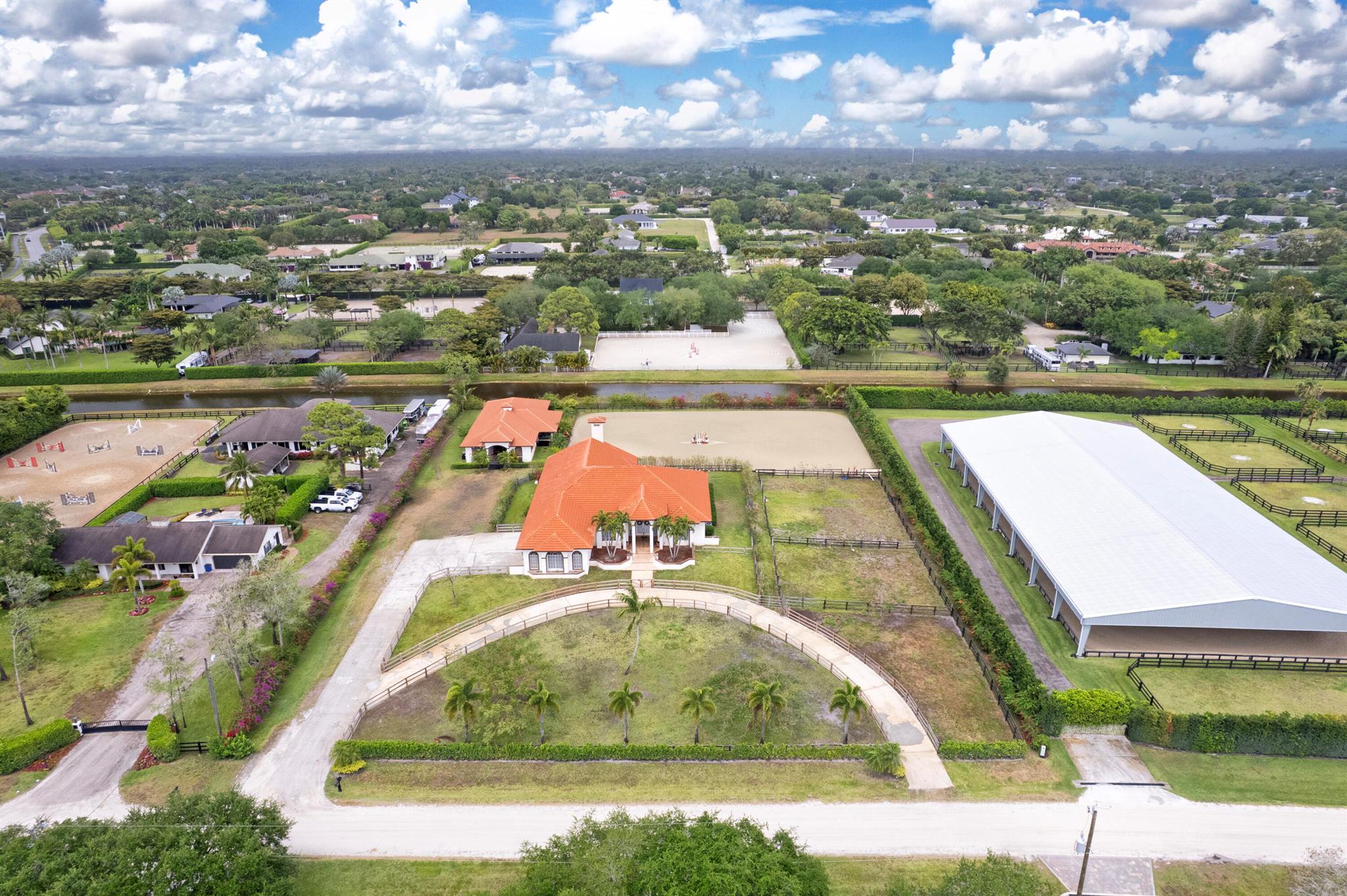 SADDLE TRAIL - Residential