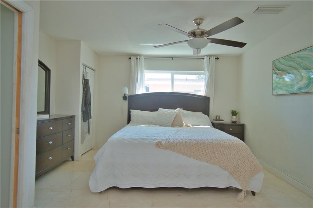 WHISPERING PINES EST SEC - Residential