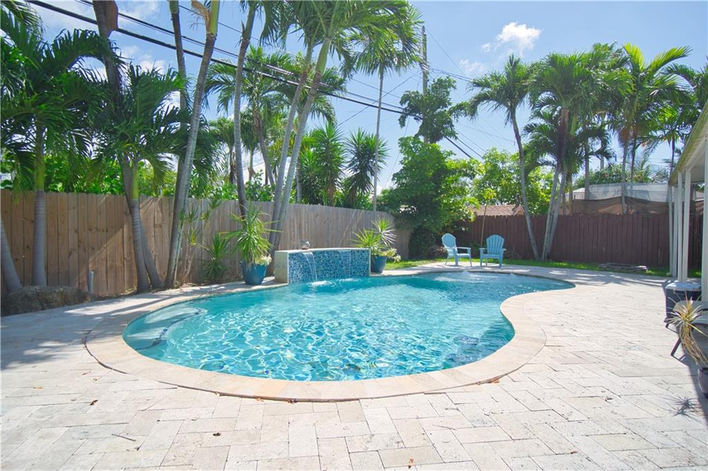 WHISPERING PINES EST SEC - Residential