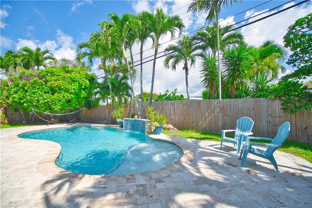 WHISPERING PINES EST SEC - Residential