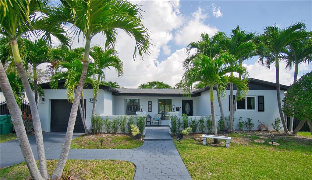 WHISPERING PINES EST SEC - Residential