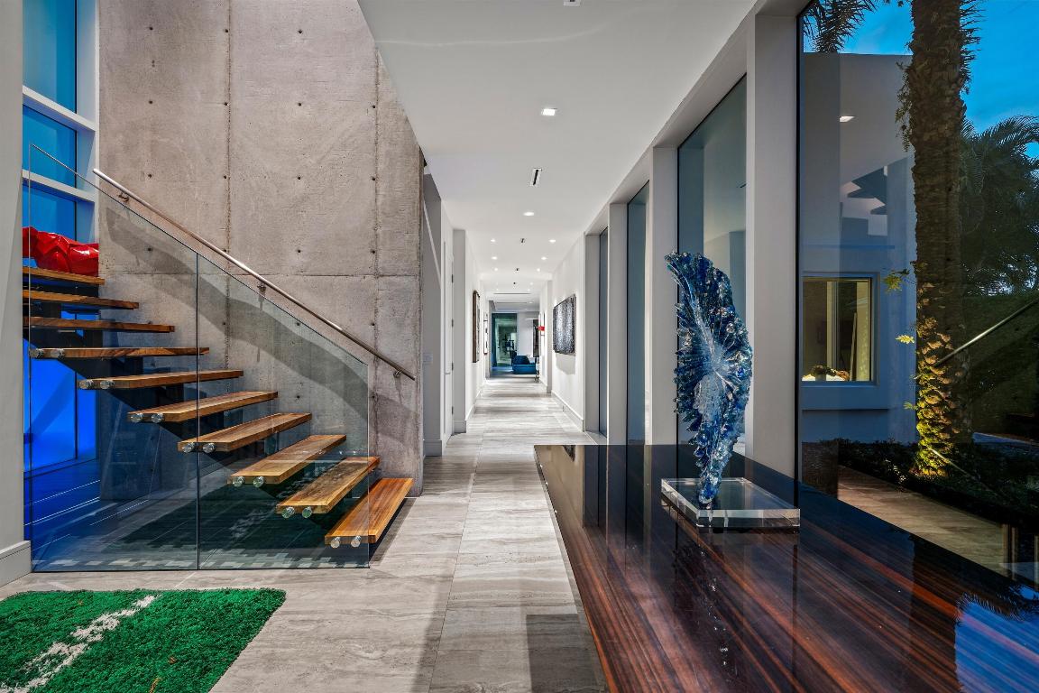 6238 N Ocean Boulevard