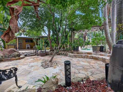 Tiny photo for 949 NE 25th Avenue, Pompano Beach, FL 33062 (MLS # B26038013)
