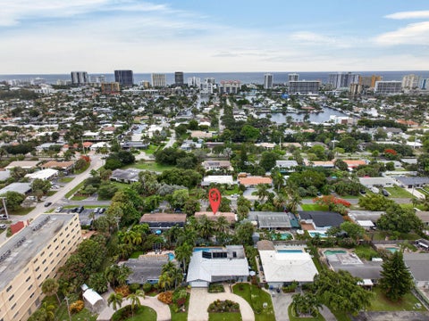 Tiny photo for 949 NE 25th Avenue, Pompano Beach, FL 33062 (MLS # B26038013)