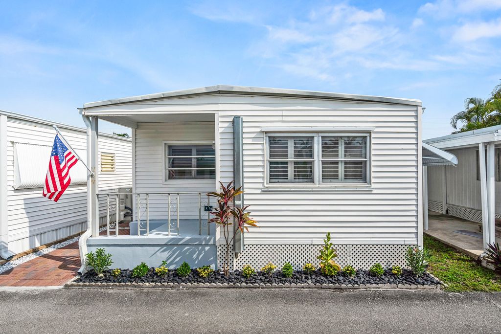 Photo of 20 Juniper Drive #K, Briny Breezes, FL 33435 (MLS # R11124074)