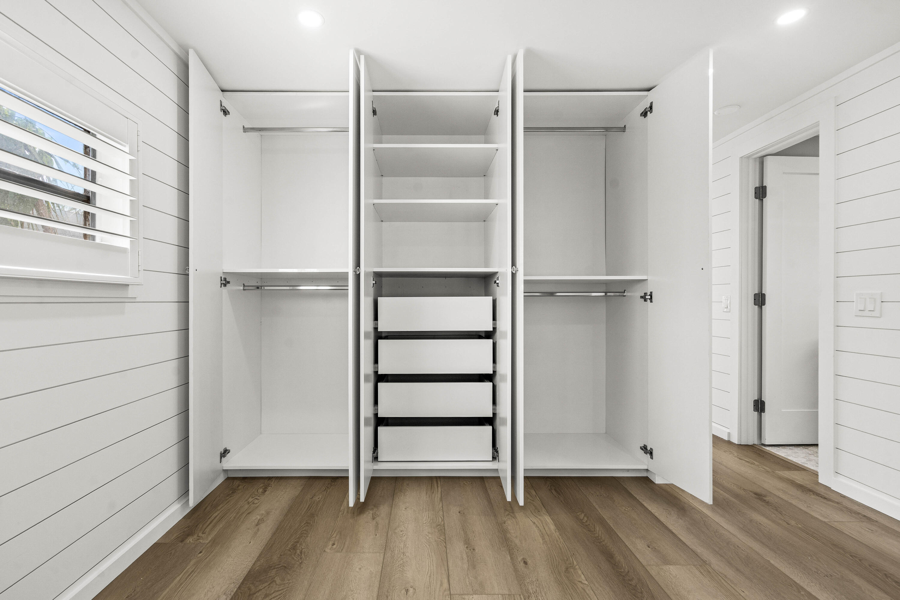 BRINY BREEZES INC - Residential