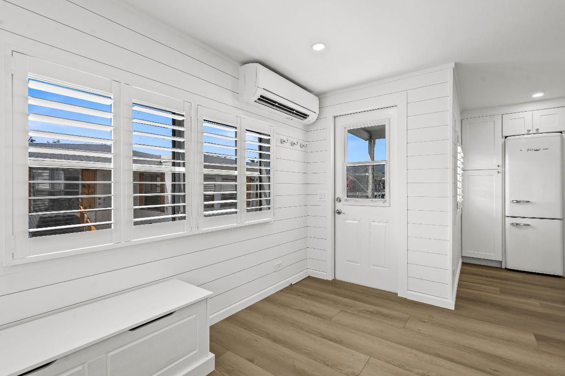 BRINY BREEZES INC - Residential