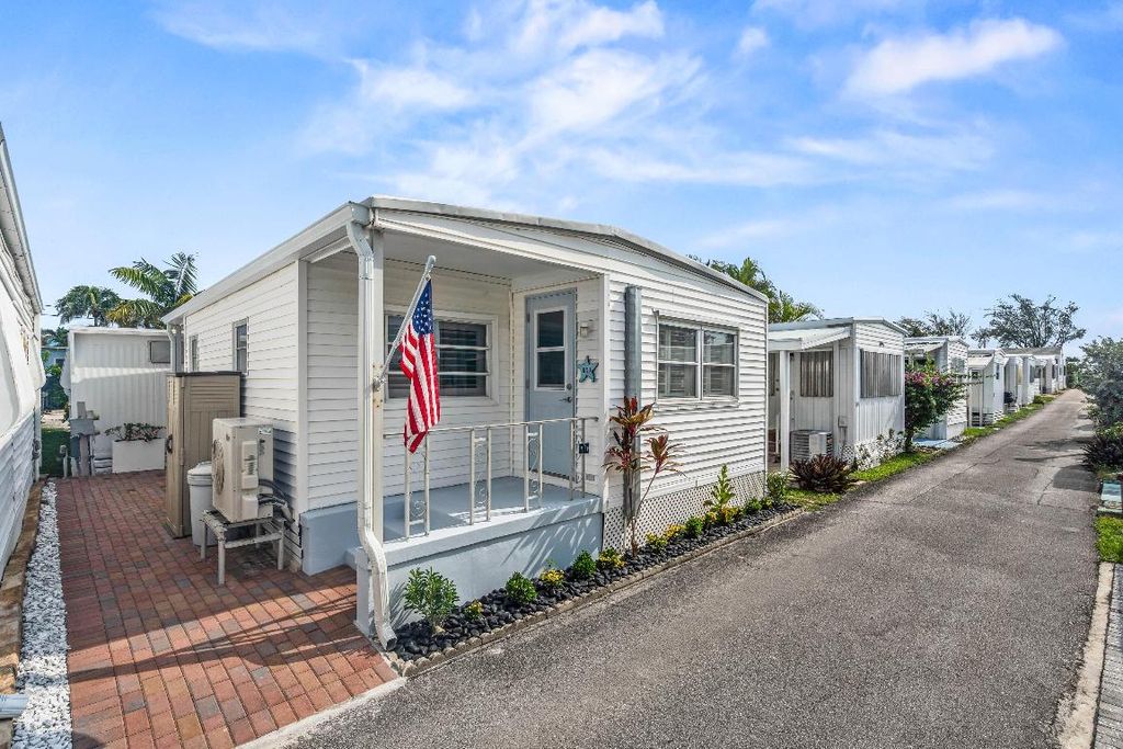 Photo of 20 Juniper Drive #K, Briny Breezes, FL 33435 (MLS # R11124074)
