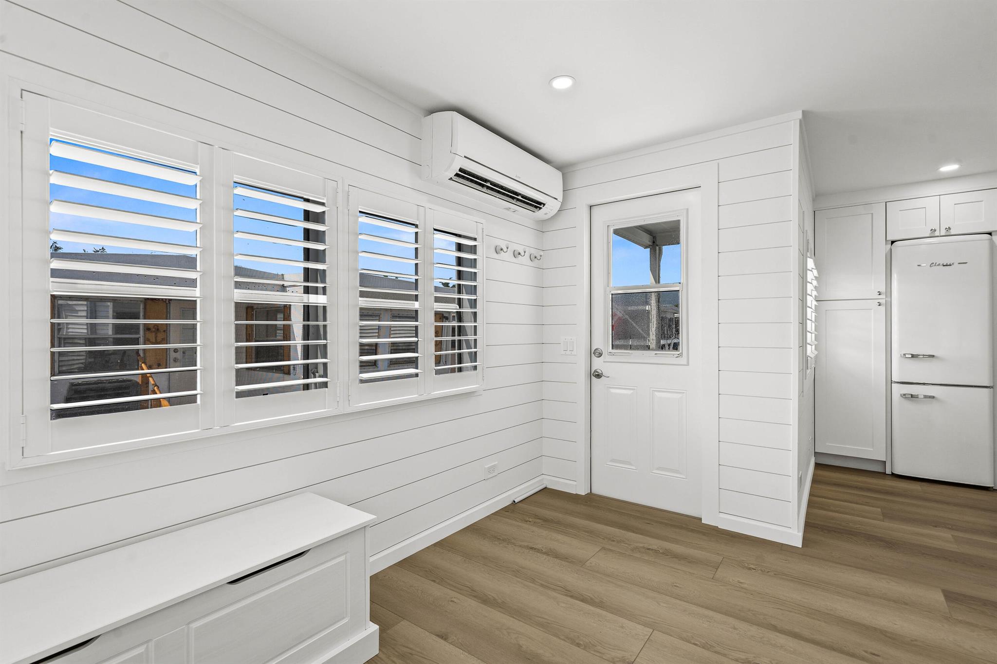 BRINY BREEZES INC - Residential