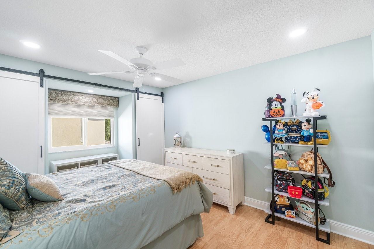 WINSTON PARK SECTION TWO- - Residential