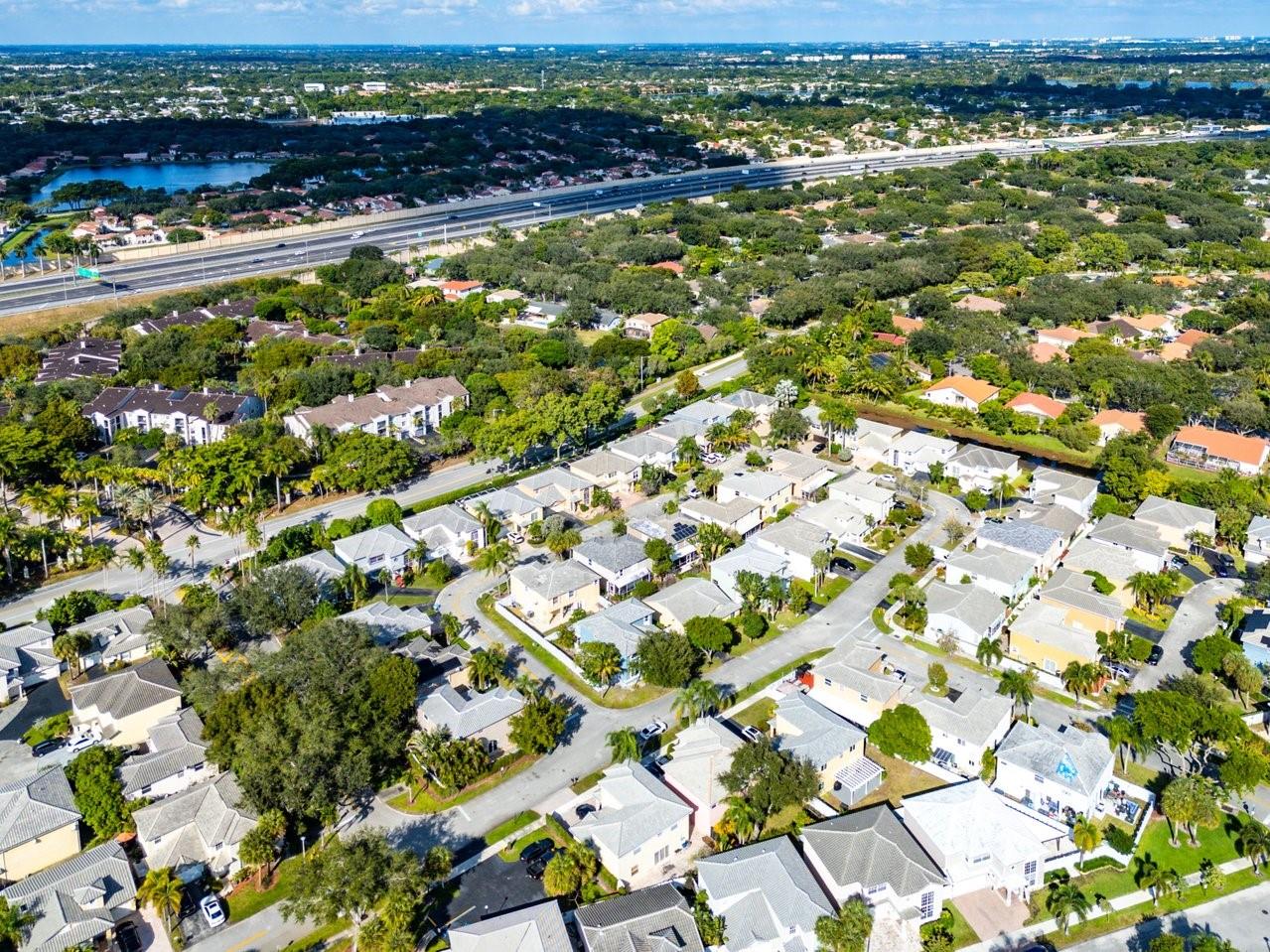 WINSTON PARK SECTION TWO- - Residential