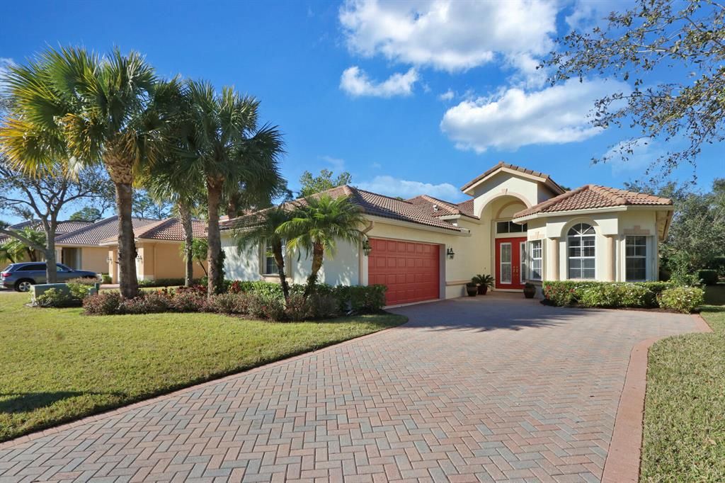 Photo of 7608 Greenbrier Circle, Port Saint Lucie, FL 34986 (MLS # R10690680)