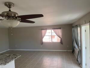 LAKE WORTH TOWN OF - Residential Lease