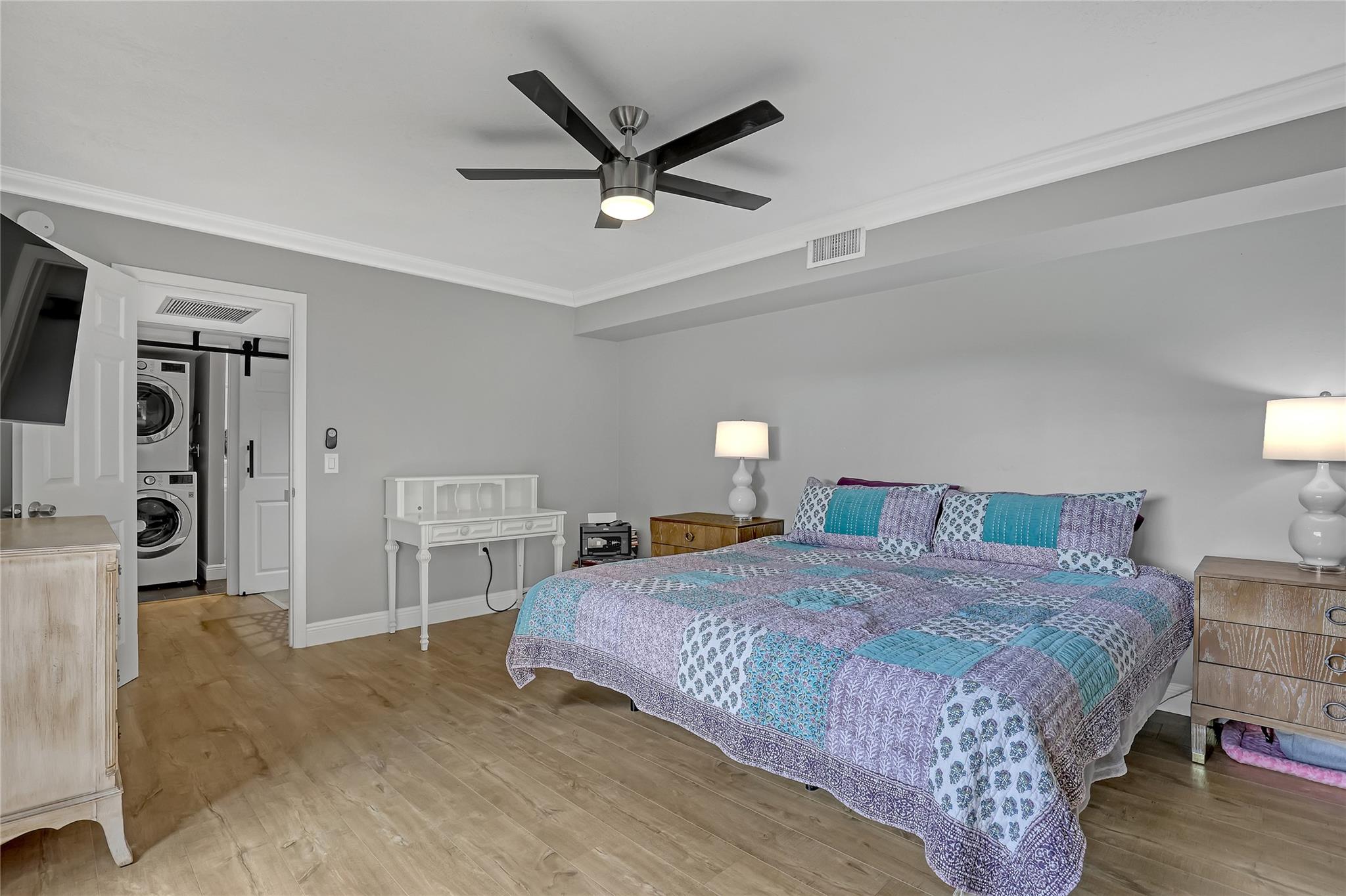 SHERWOOD LAKES - Residential