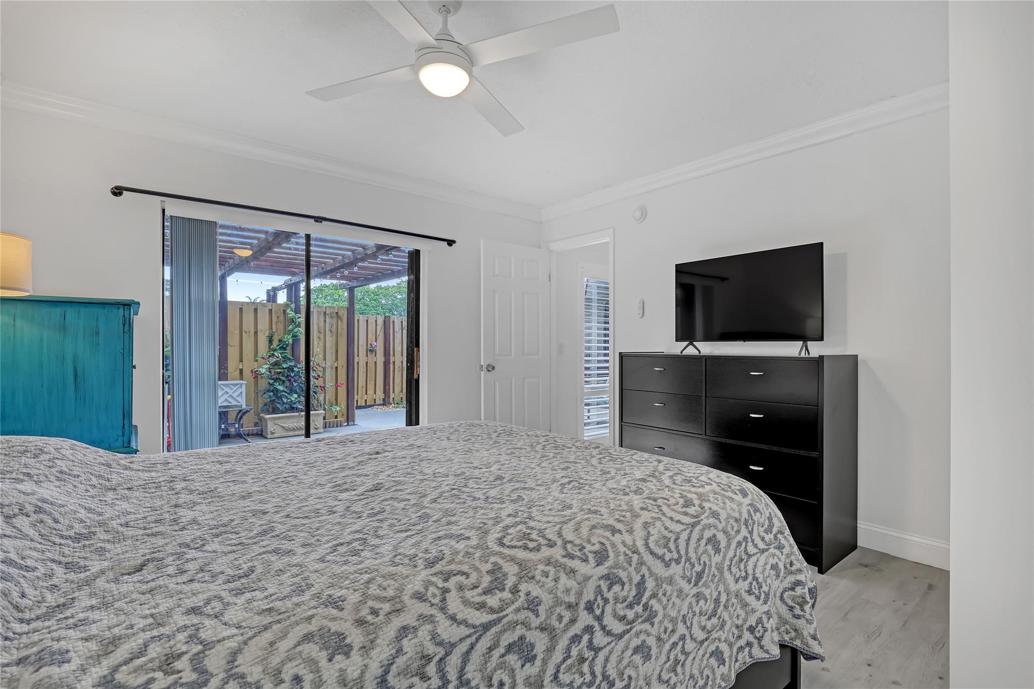 SHERWOOD LAKES - Residential