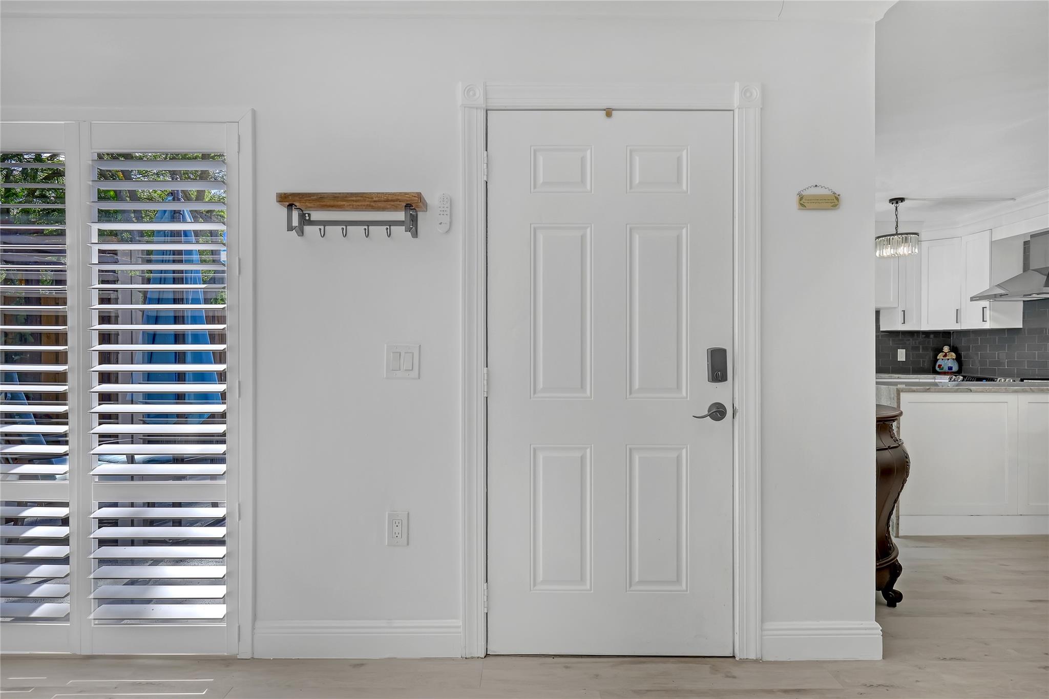 SHERWOOD LAKES - Residential