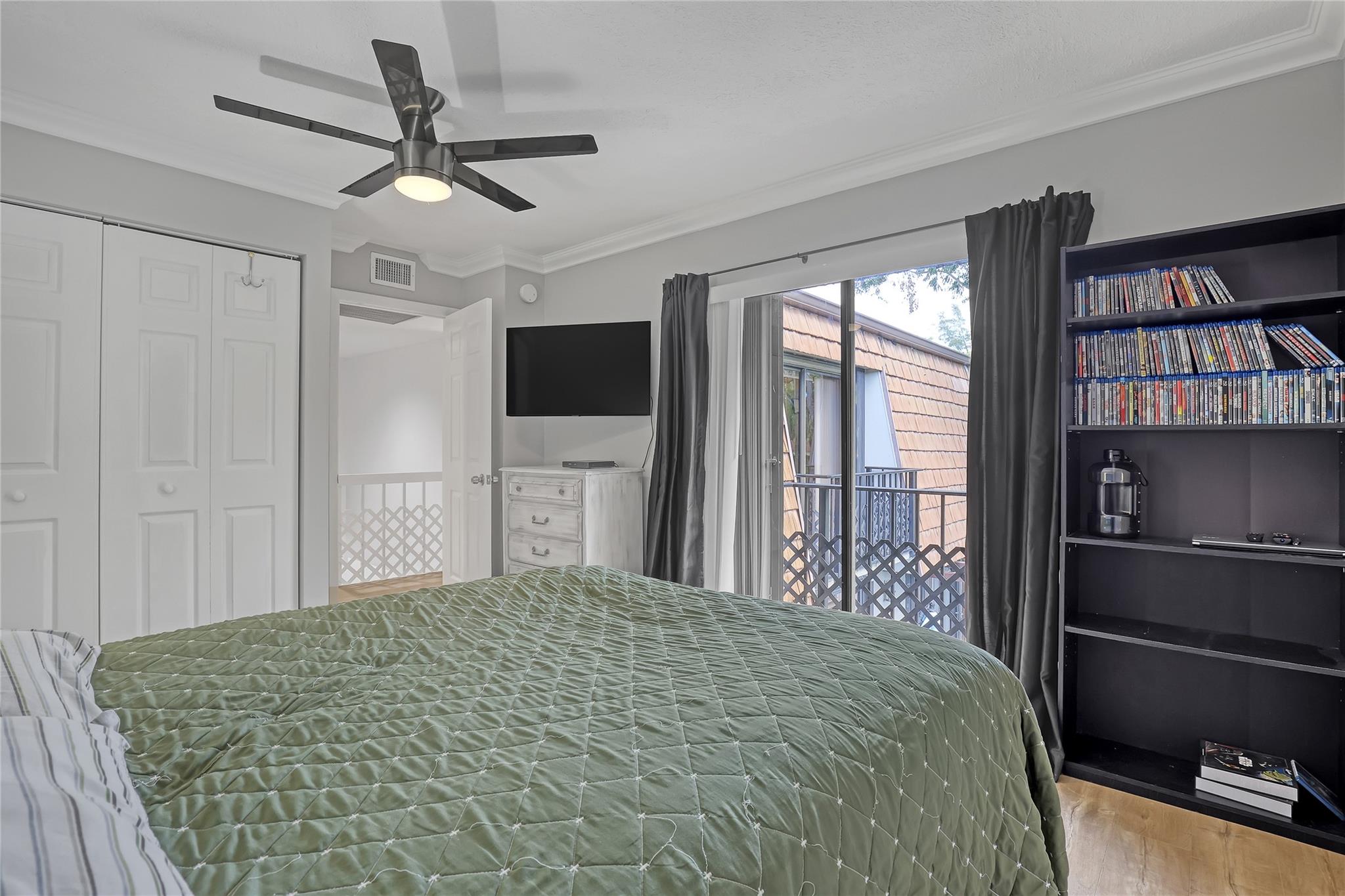 SHERWOOD LAKES - Residential