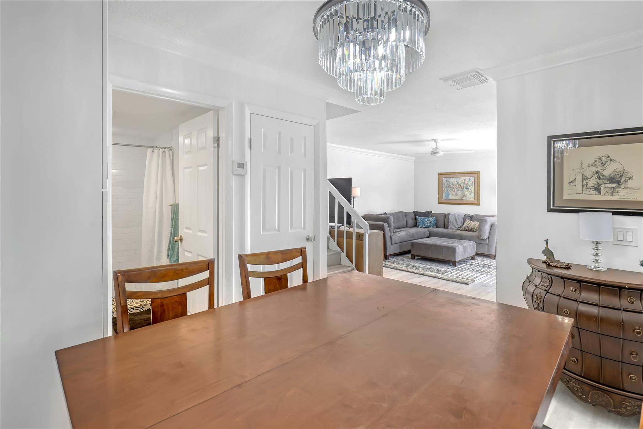 SHERWOOD LAKES - Residential