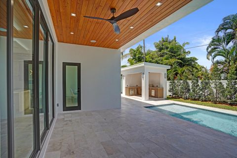 Tiny photo for 365 NE 3rd Street, Boca Raton, FL 33432 (MLS # B26016718)