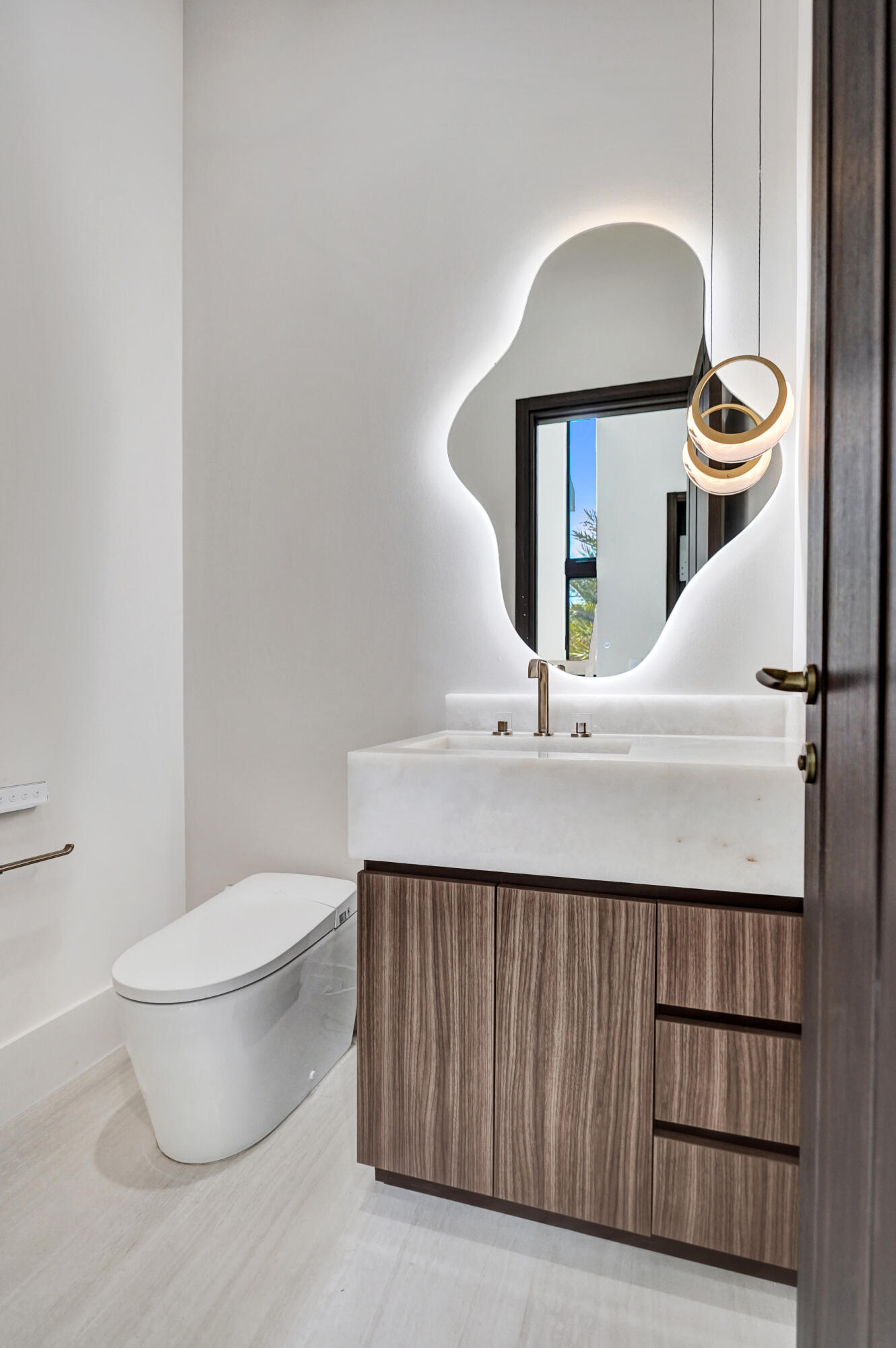 KINGS COURT REPLAT - Residential