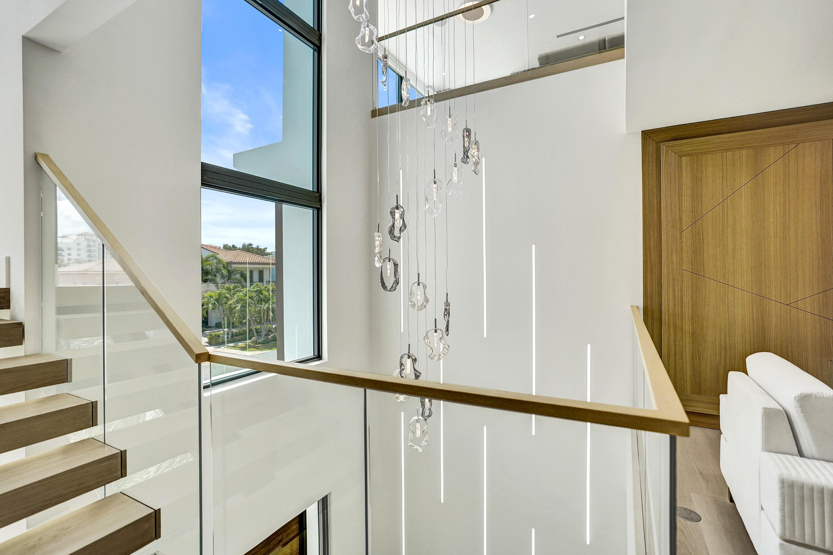 KINGS COURT REPLAT - Residential