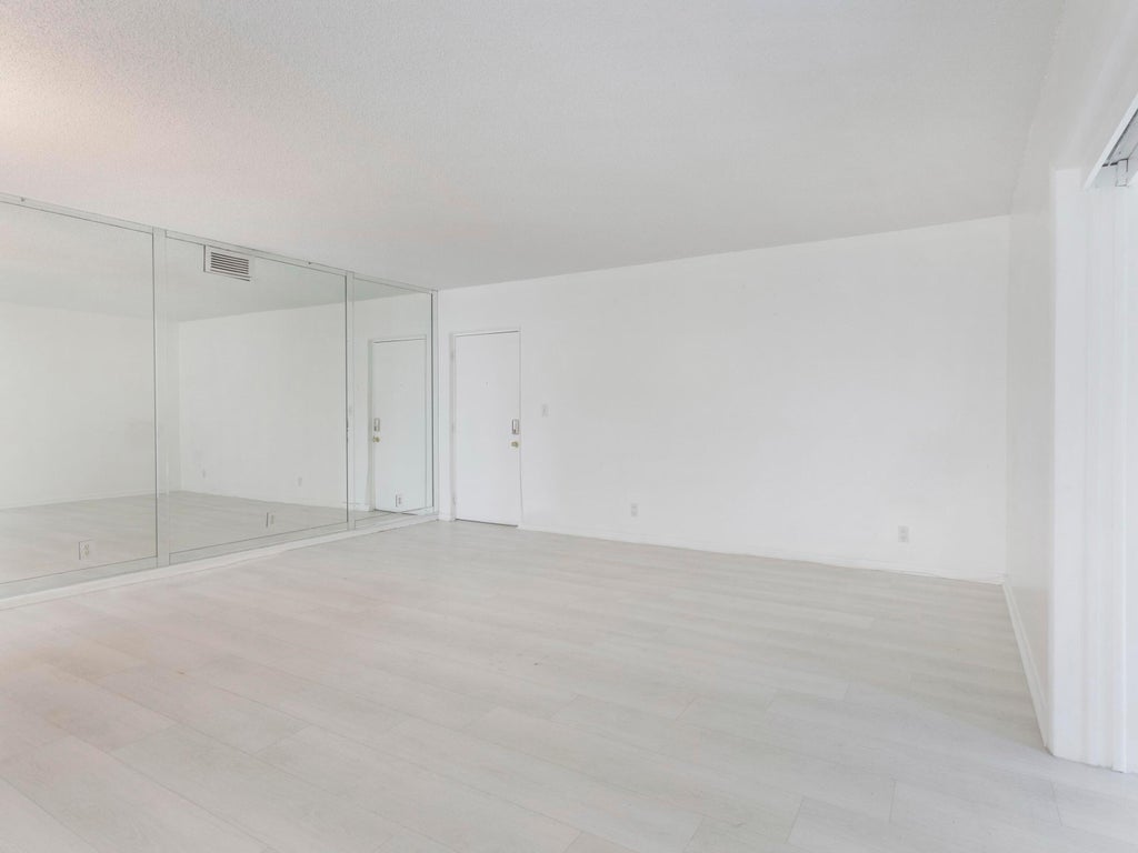 Photo of 6245 Old Court Road #102, Boca Raton, FL 33433 (MLS # R11127979)