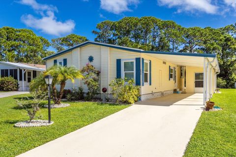 Photo of 2628 Caper Court, Port St Lucie, FL 34952 (MLS # R11135788) Photo of 2628 Caper Court, Port St Lucie, FL 34952 (MLS # R11135788)