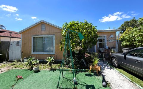 Property photo of 2926 Hiawatha Avenue, West Palm Beach, FL 33409