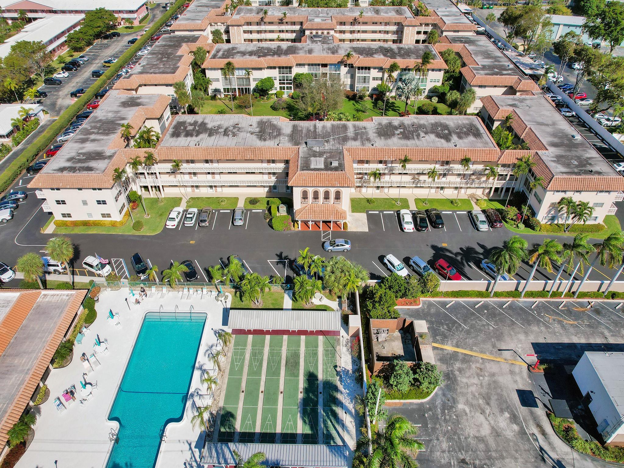 BOCA VERDE EAST - Residential