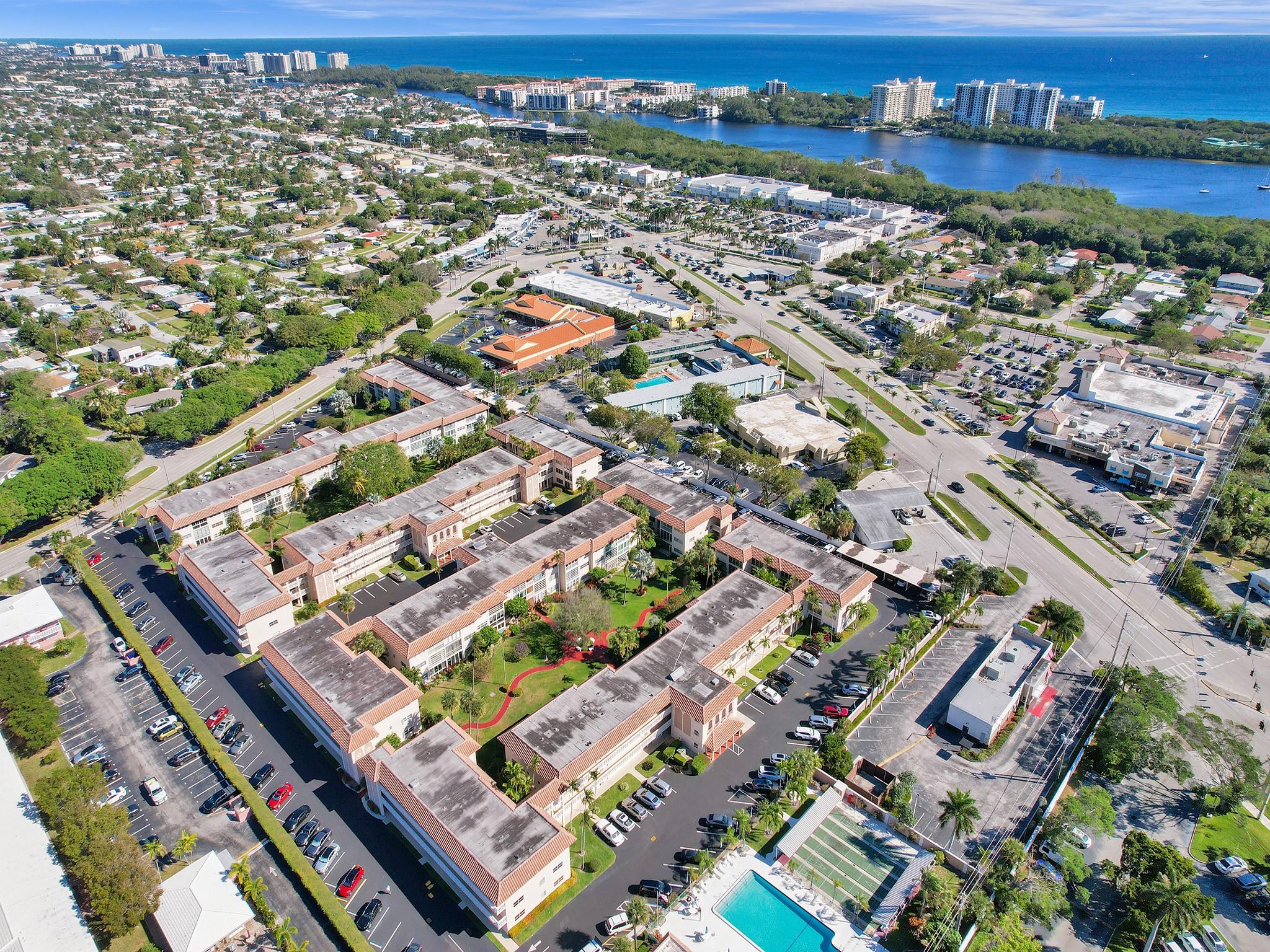 BOCA VERDE EAST - Residential