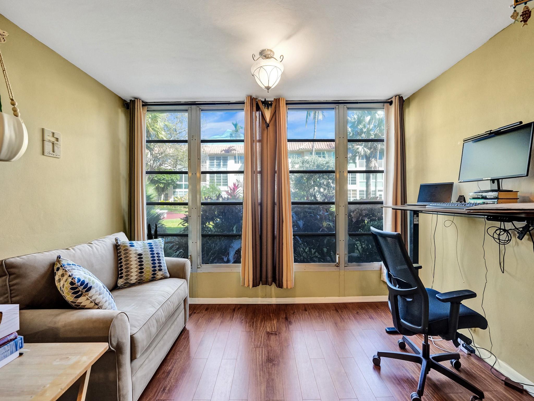 BOCA VERDE EAST - Residential
