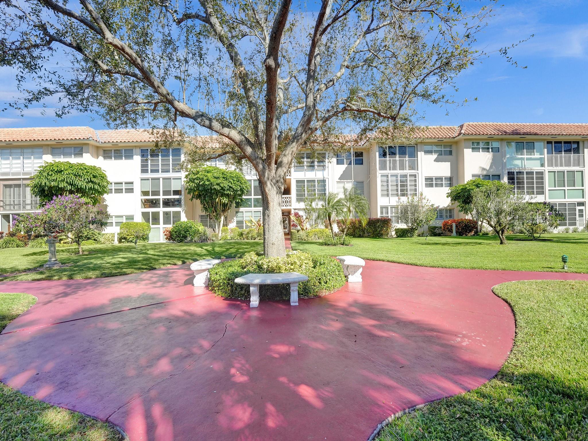 BOCA VERDE EAST - Residential