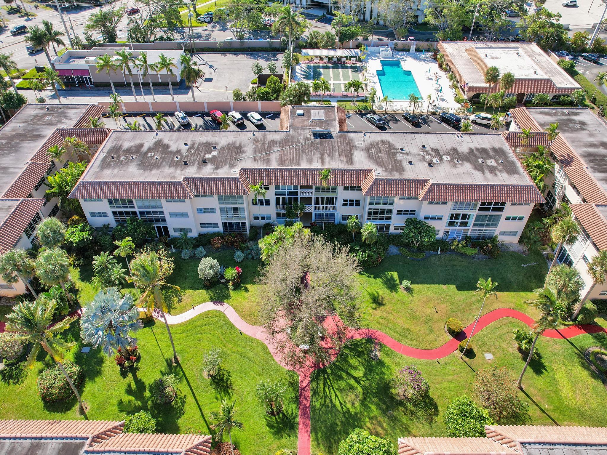BOCA VERDE EAST - Residential