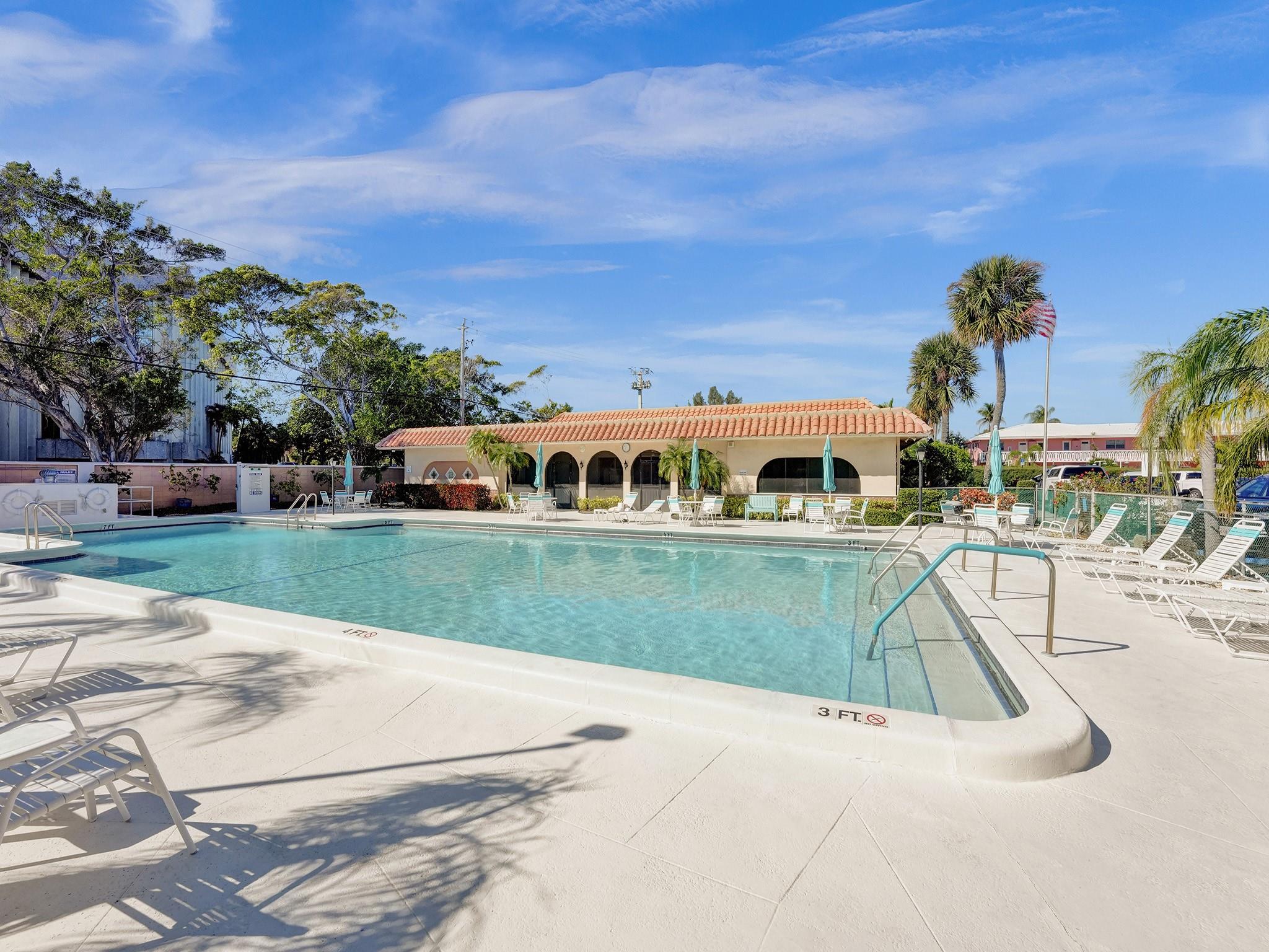 BOCA VERDE EAST - Residential