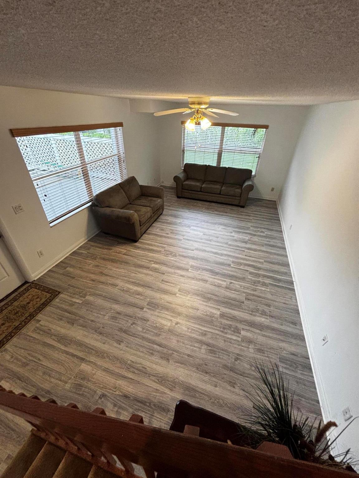 43 Essex Court B