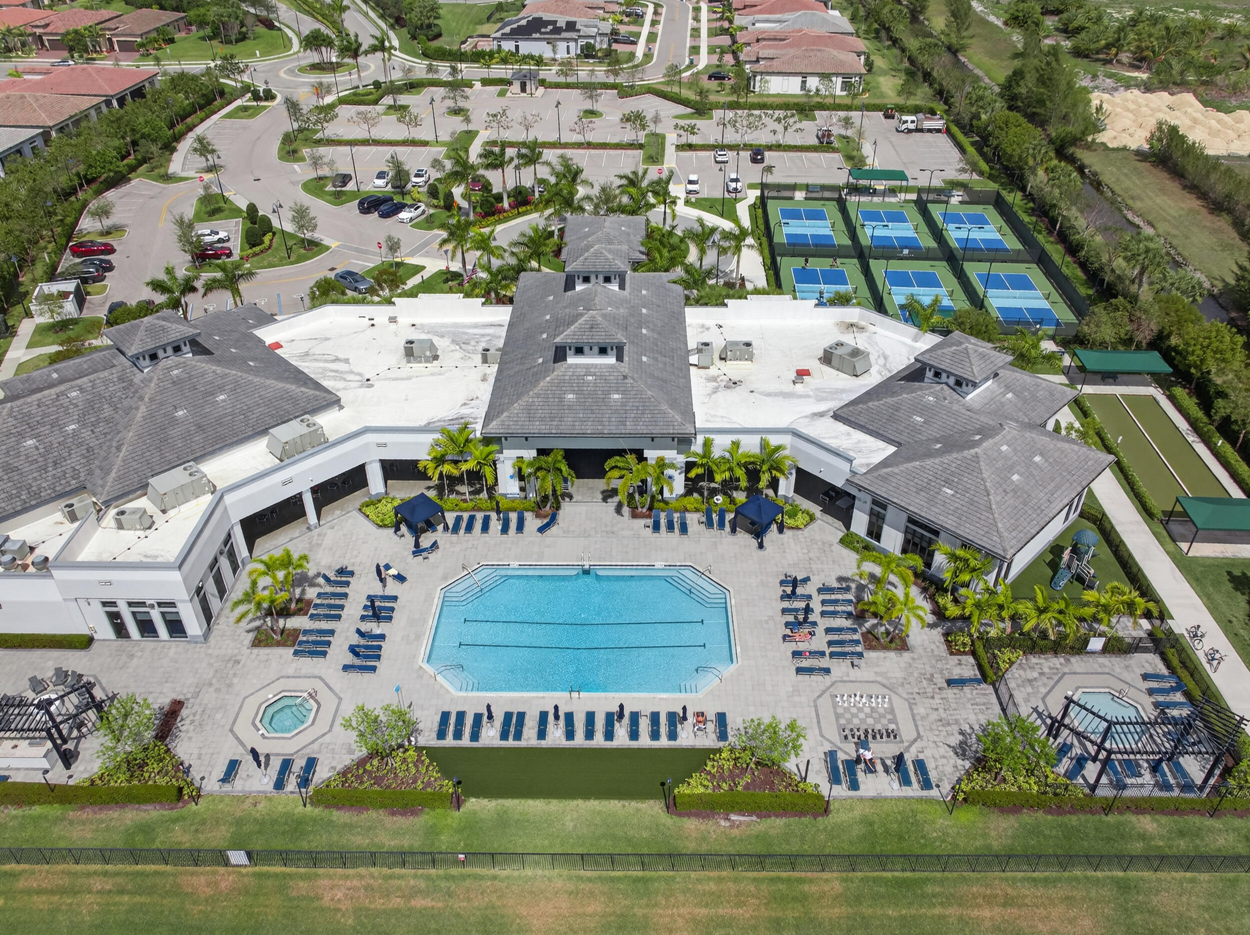 The Falls - Residential