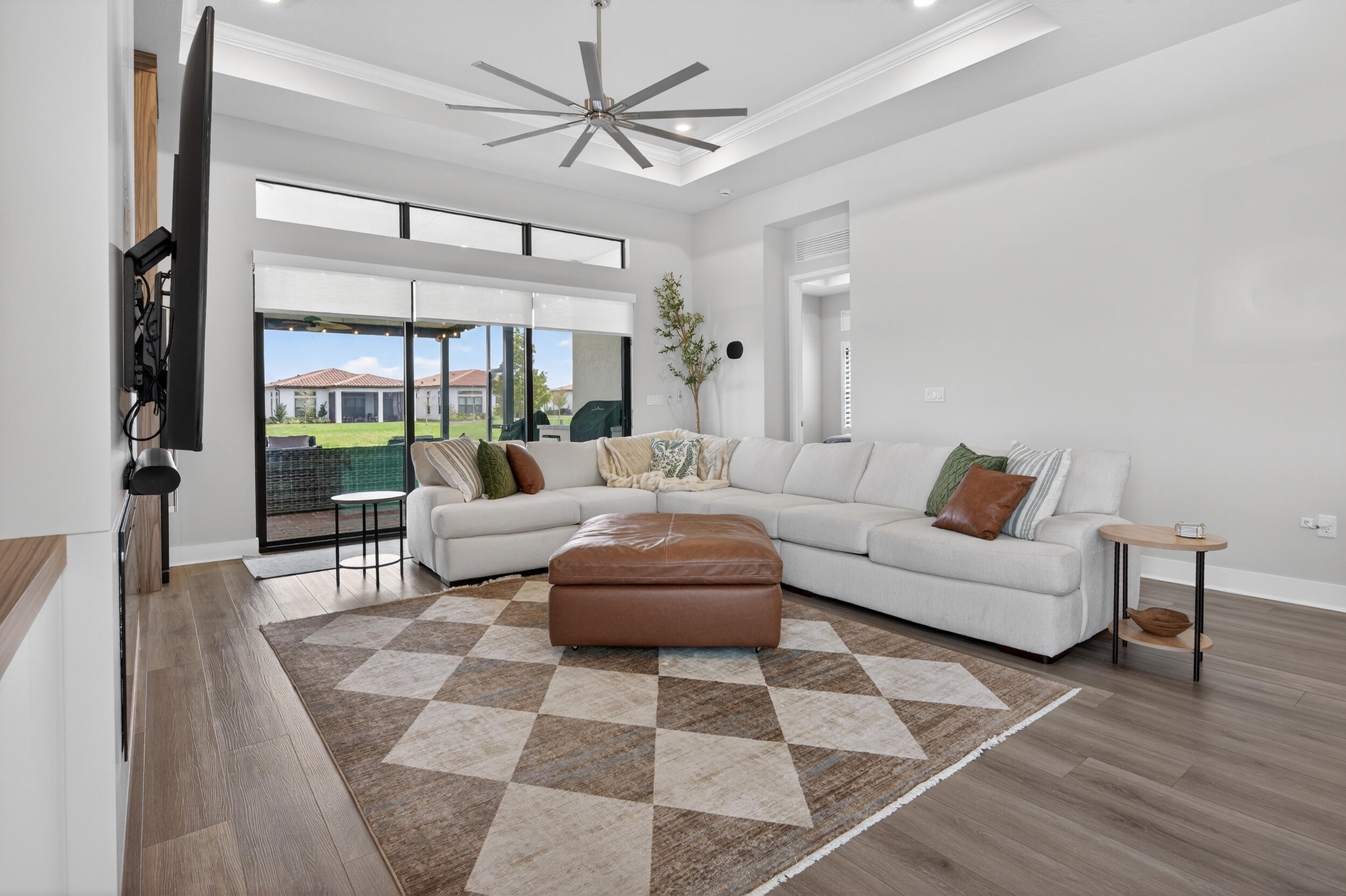 The Falls - Residential