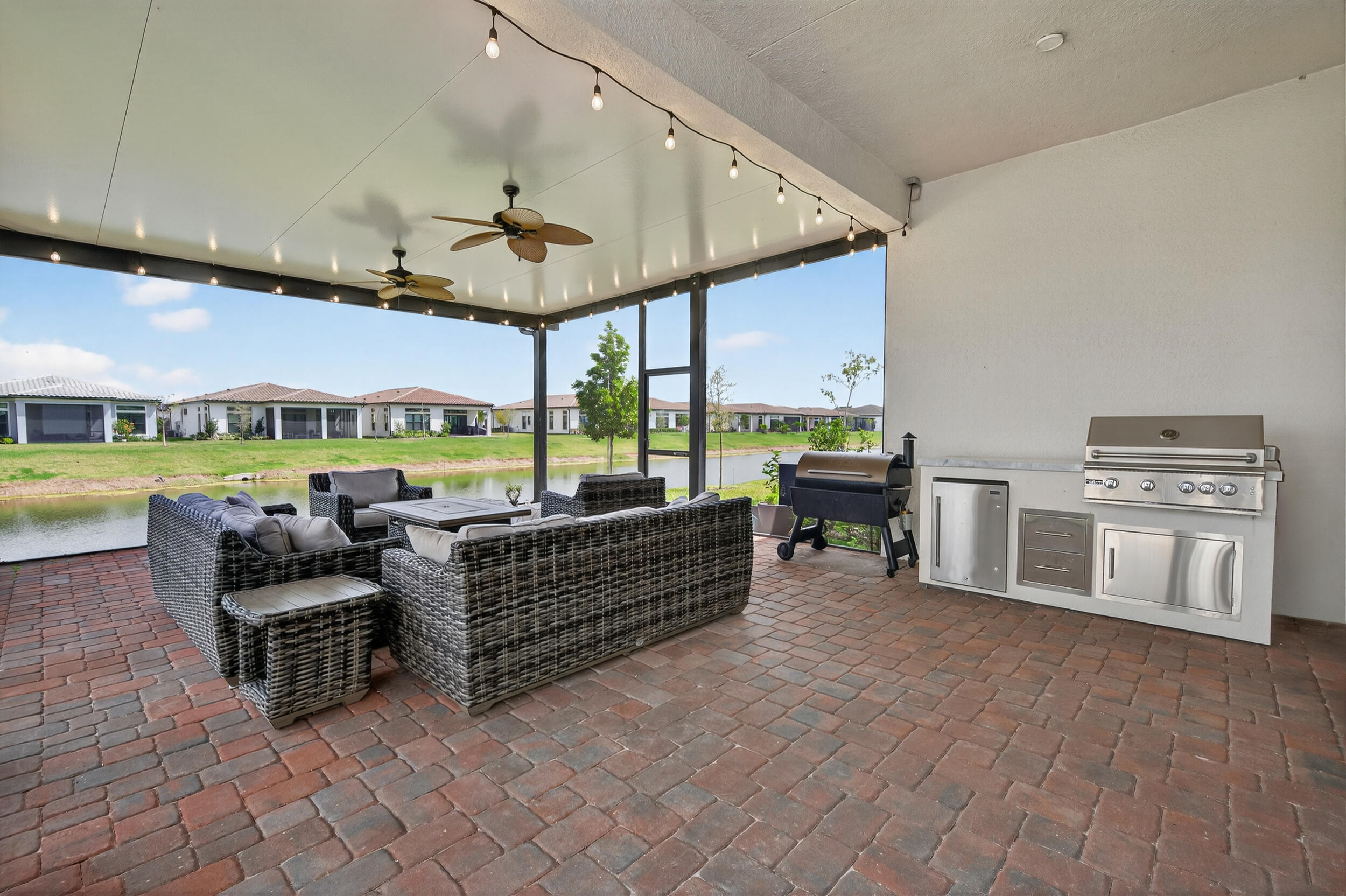 The Falls - Residential