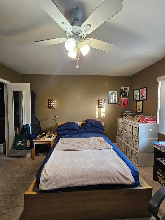 MANOR GROVE VILLAGE TWO CONDO - Residential